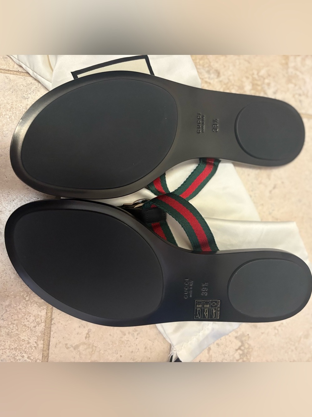 Women’s Gucci Sandals - Picture 4 of 6